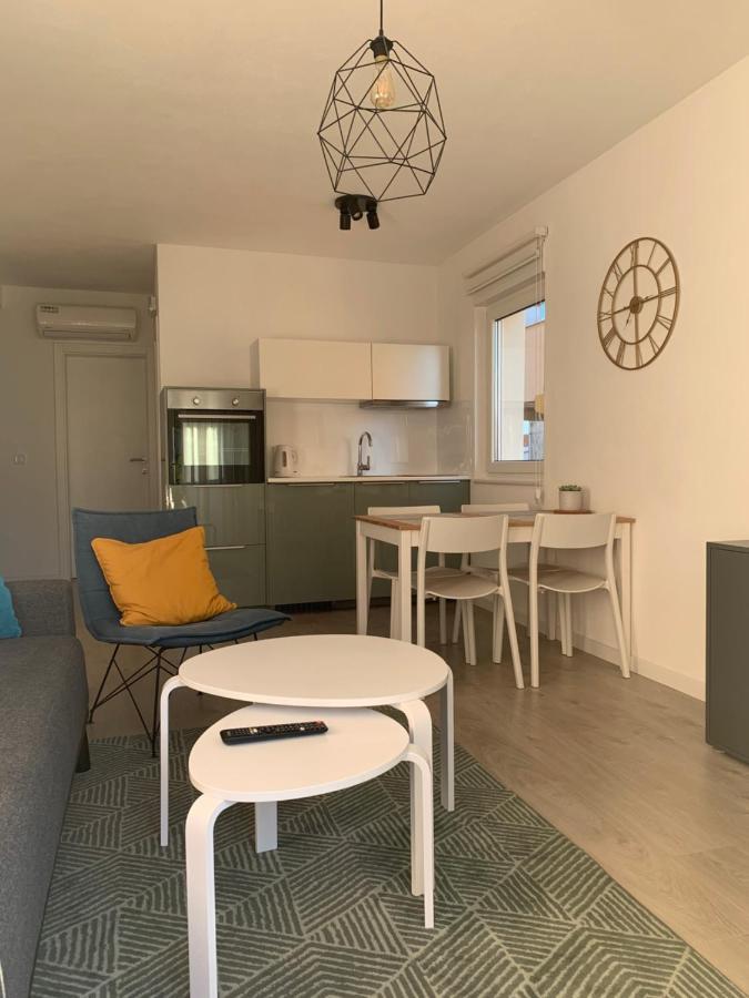 Villa Luxuria Baska Voda Exterior photo