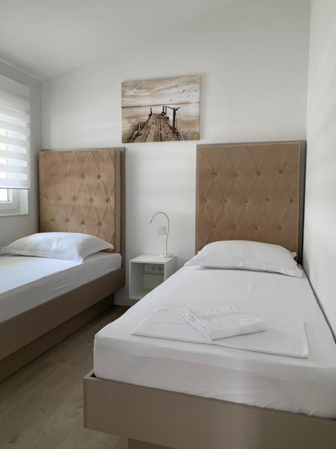 Villa Luxuria Baska Voda Exterior photo