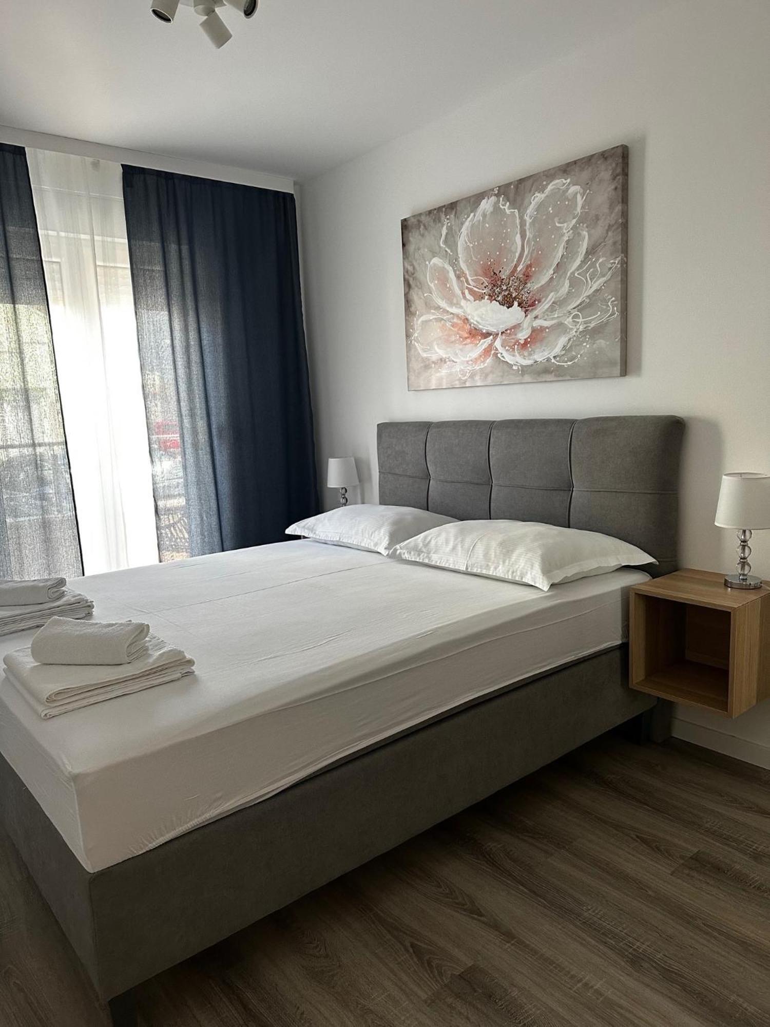 Villa Luxuria Baska Voda Exterior photo